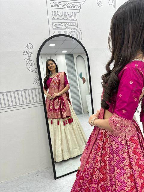 Launching wedding Special Pc 560 jecard silk Lehenga choli wholesale business